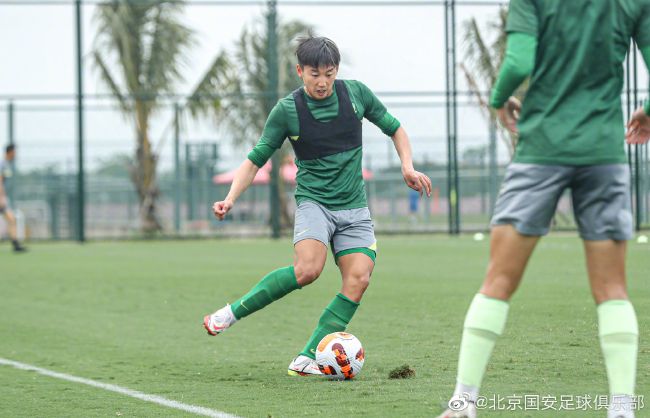 成人丝袜18视频在线观看